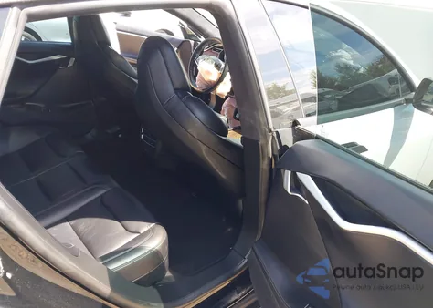 2018 Tesla Model S 100D/75D/P100D из США, поврежденный, VIN 5YJSA1E40JF243060